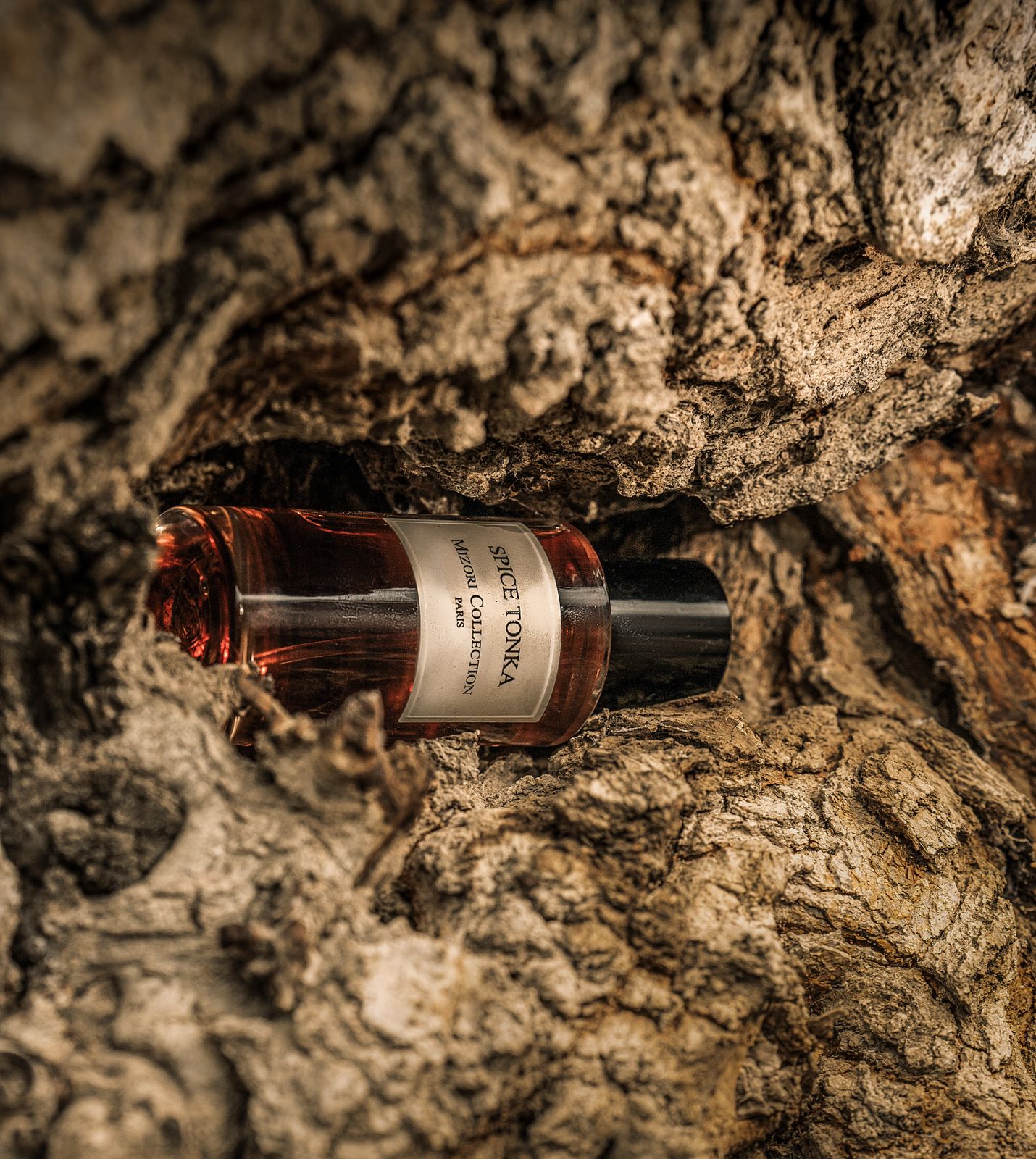 Mizori Collection Paris Spice Tonka 50ML Eau De Parfum – Warm, unisex fragrance with tonka bean, spices, and vanilla, offering a sophisticated, long-lasting scent.