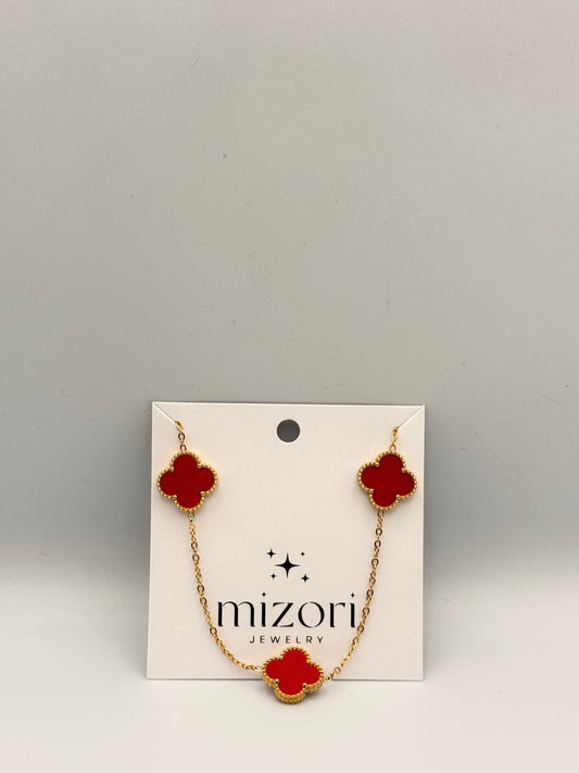 Mizori Jewelry red and gold stainless steel clover necklace, elegant minimalist women’s fashion accessory