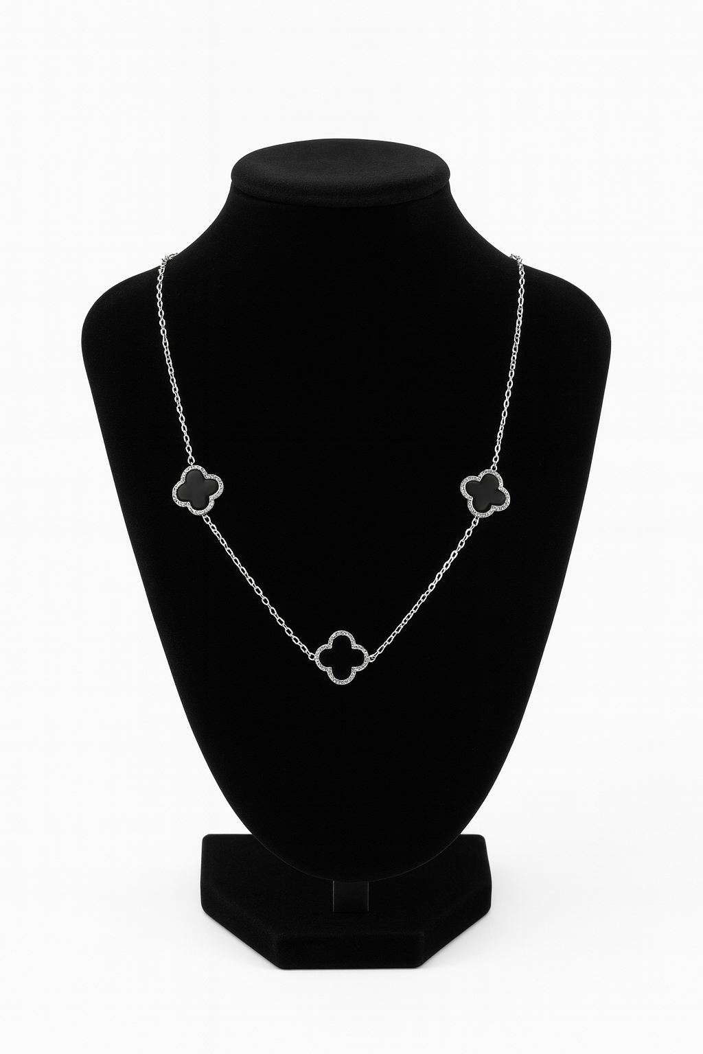 mizori jewelry stainless steel 13mm silver black clover necklace on stand